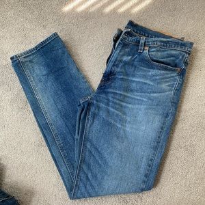 MENS LEVI JEANS